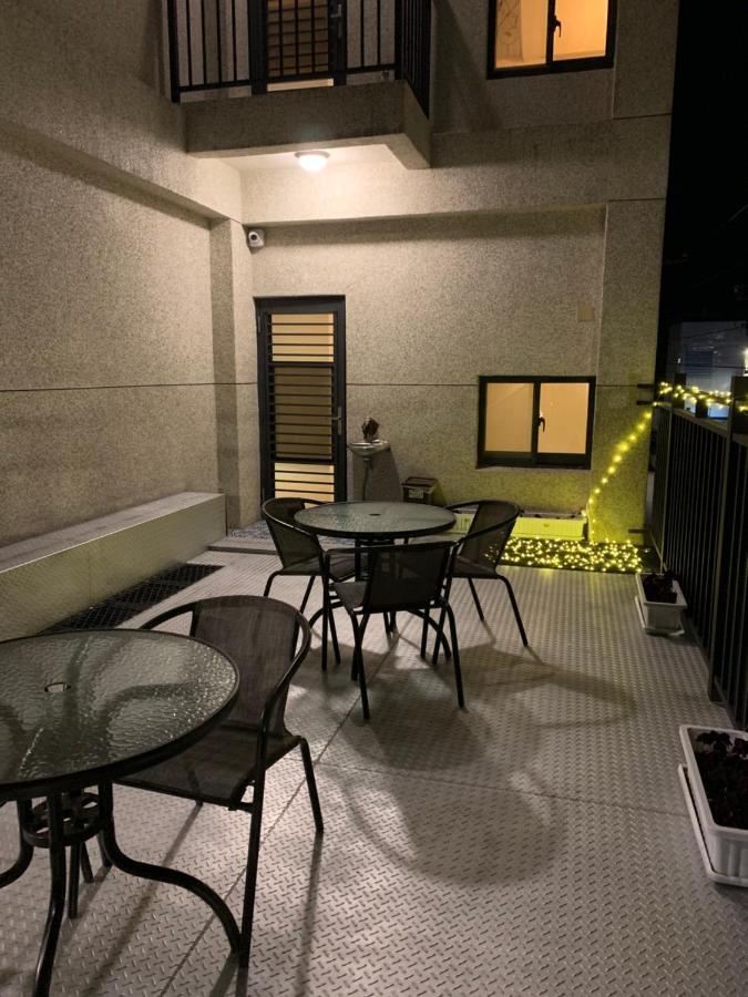 910 Hostel 城南館-自助入住 Юли Екстериор снимка