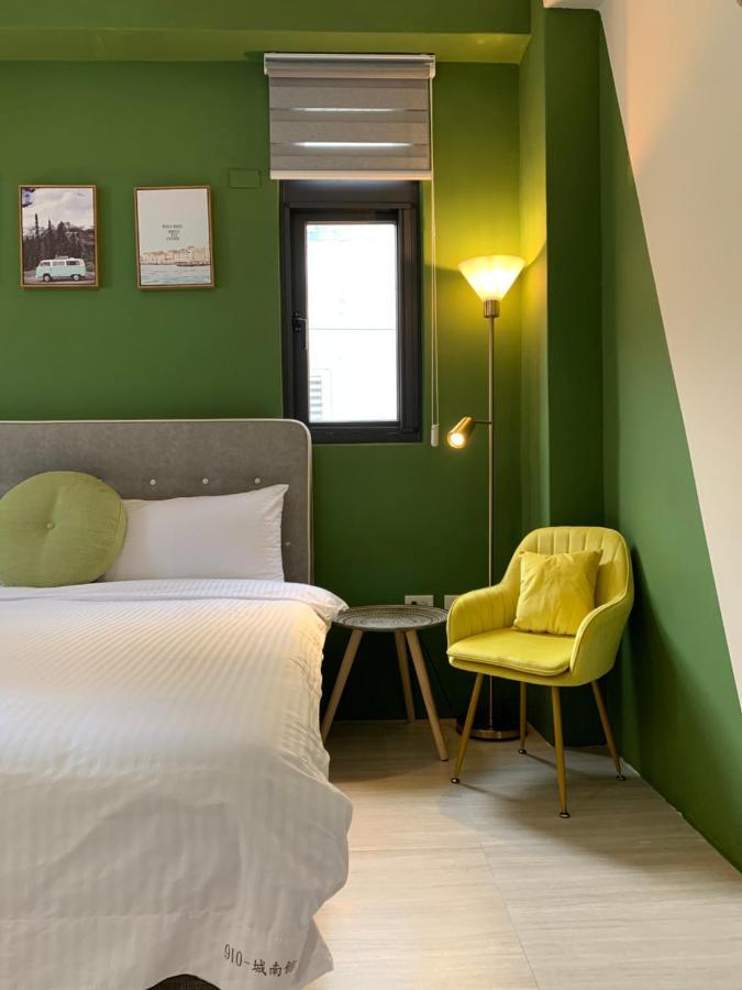 910 Hostel 城南館-自助入住 Юли Екстериор снимка